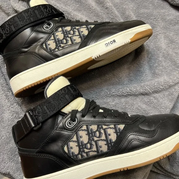 Men’s Dior high tops - Picture 3 of 7